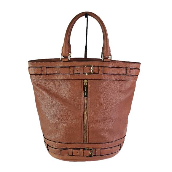 Large Michael Kors Kingsbury Brown Bucket Bag Gold Hardware Pebbled Leather - Picture 1 of 14